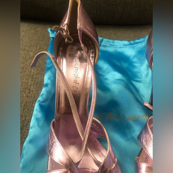 Pink metallic open toe strap heels - Picture 5 of 6